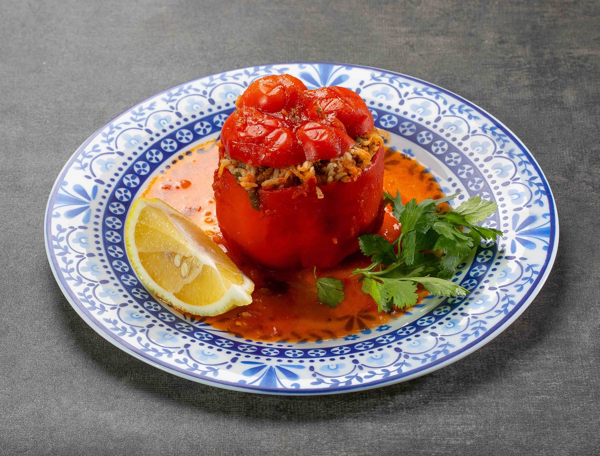 פלפל אדום ממולא